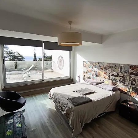 Apartment T1 Stylish, Renovated, Seaviews Machico (Madeira)