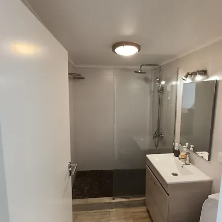 T1 Stylish, Renovated, Seaviews * Machico (Madeira)